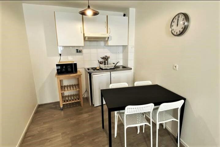 Ty Noe - Hypercentre - Wifi - Linge Fourni Apartment Vannes Luaran gambar